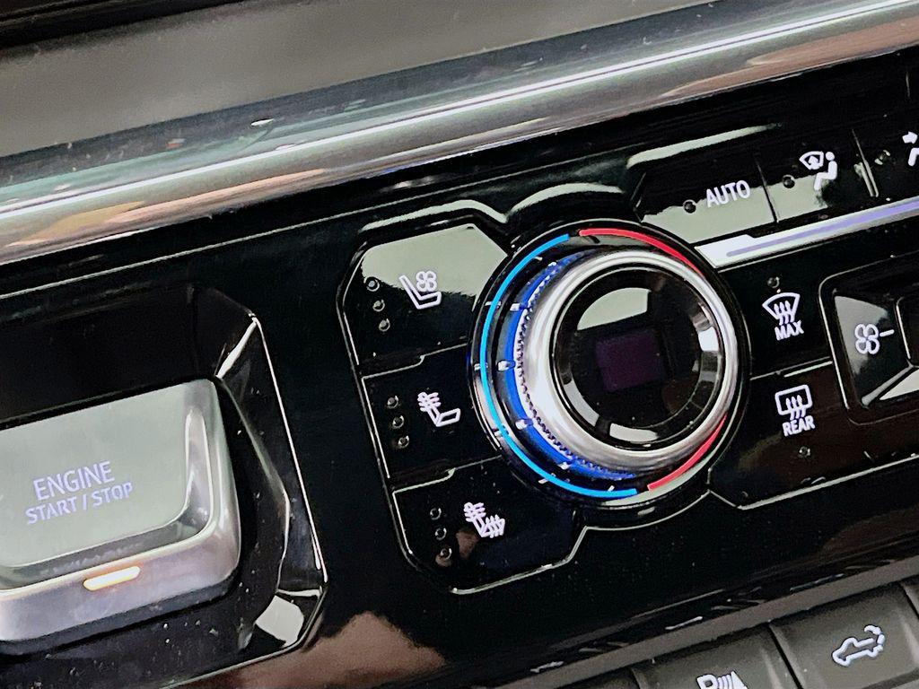 used 2025 GMC Sierra 2500 car, priced at $88,000