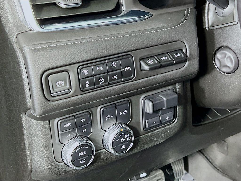 used 2023 GMC Yukon car, priced at $73,000