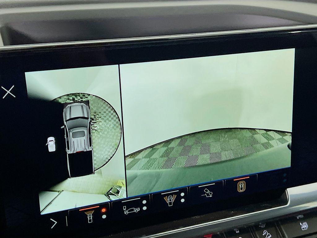 used 2025 GMC Sierra 1500 car, priced at $56,000