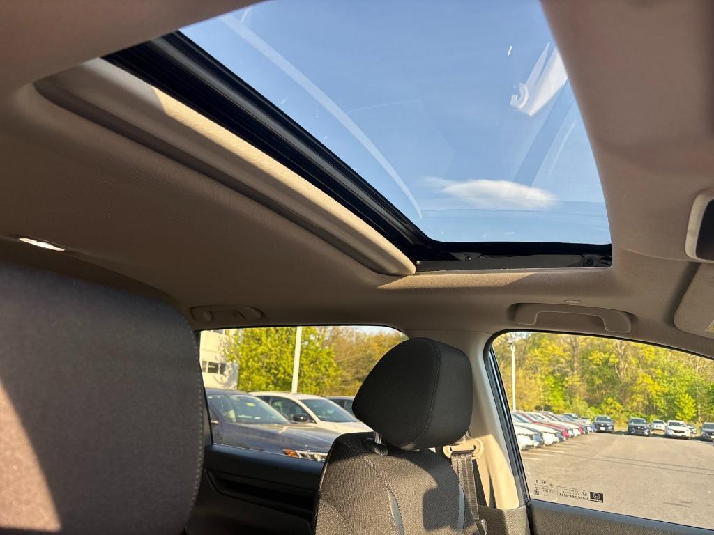 used 2025 Honda CR-V car, priced at $31,986
