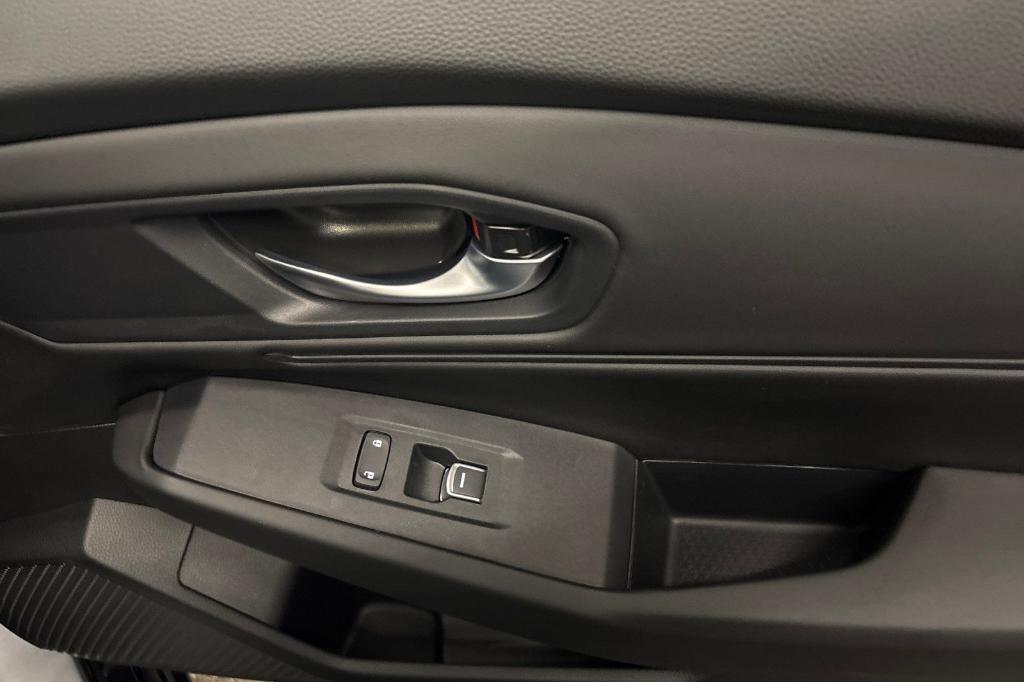 new 2025 Honda Accord Hybrid car, priced at $36,135