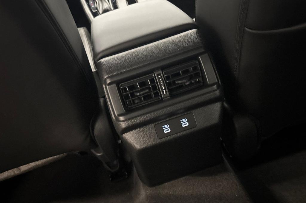 new 2025 Honda Accord Hybrid car, priced at $36,135