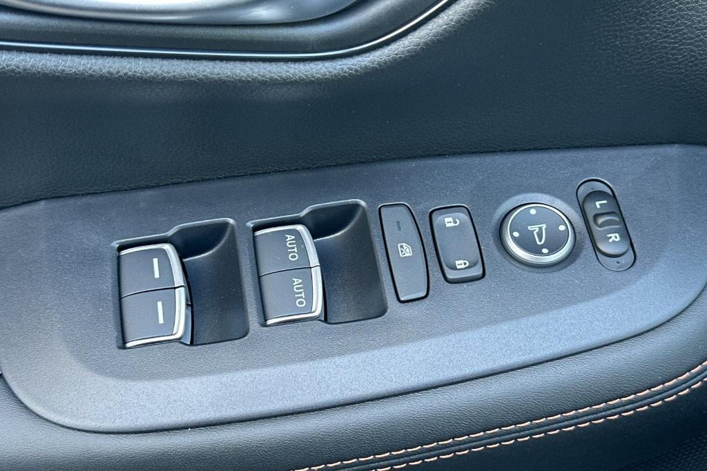 new 2026 Honda HR-V car, priced at $31,705