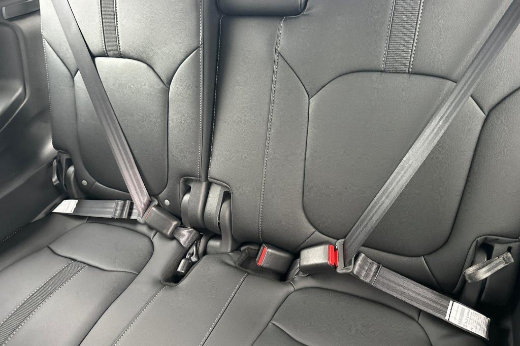 new 2026 Honda Pilot car, priced at $48,545