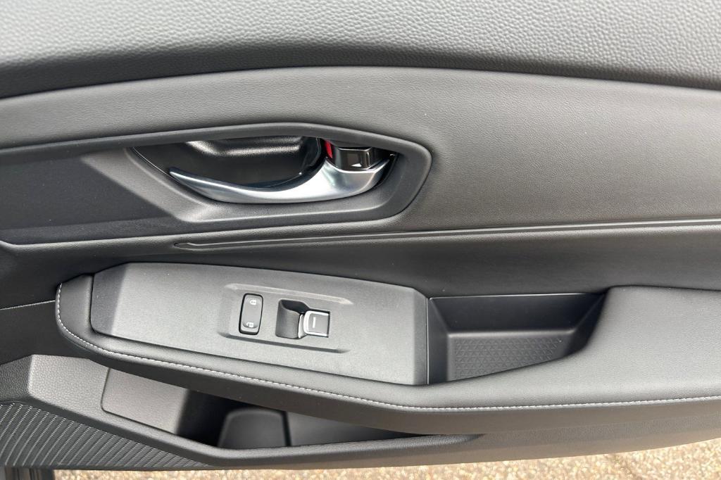 new 2025 Honda Accord Hybrid car, priced at $34,805