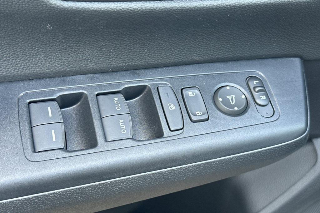 new 2026 Honda CR-V Hybrid car, priced at $40,705