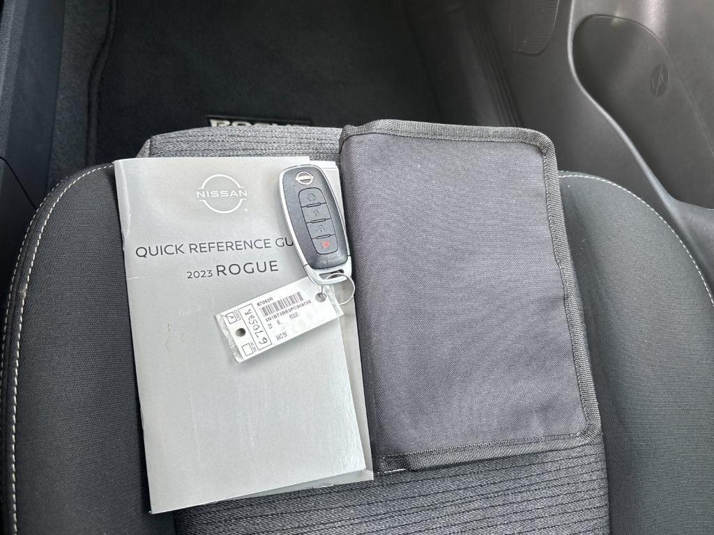 used 2023 Nissan Rogue car, priced at $21,658