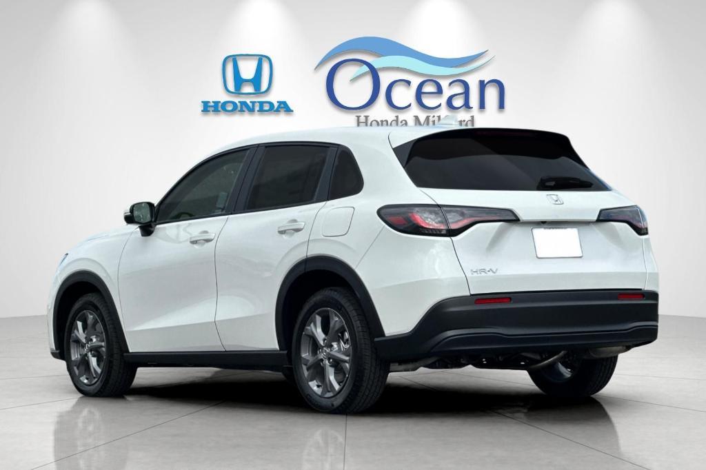 new 2026 Honda HR-V car, priced at $29,550