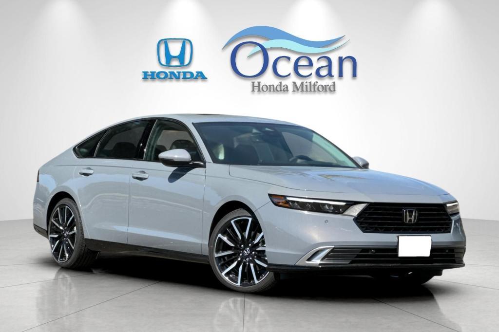 new 2025 Honda Accord Hybrid car, priced at $40,950