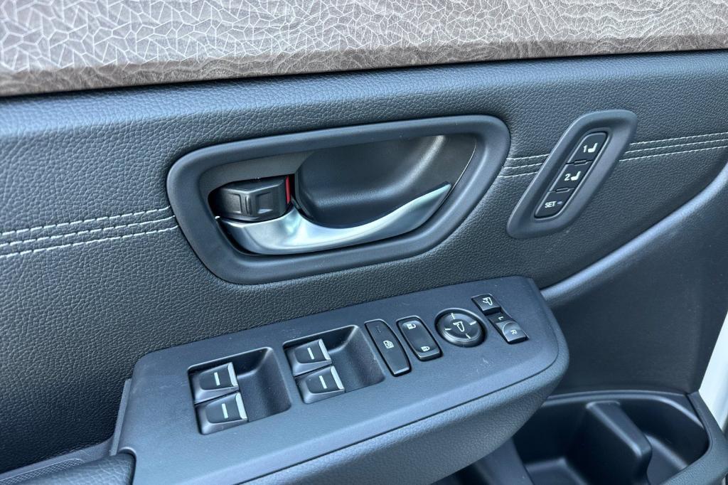 new 2026 Honda Pilot car, priced at $57,090