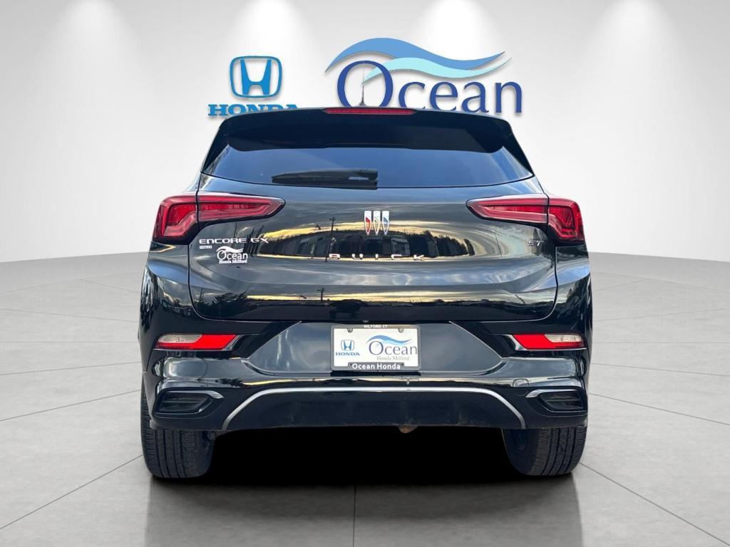 used 2024 Buick Encore GX car, priced at $24,869