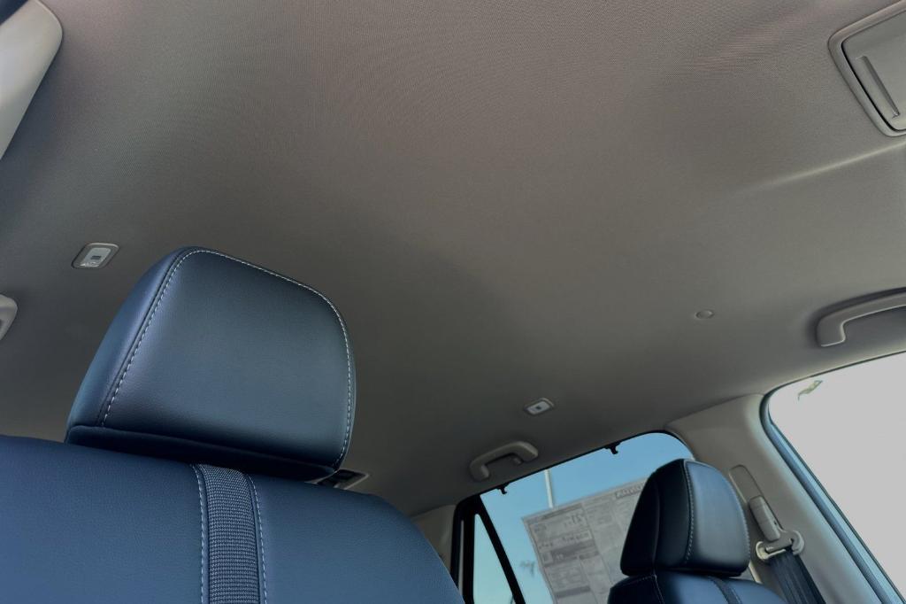 new 2025 Honda Pilot car, priced at $48,280