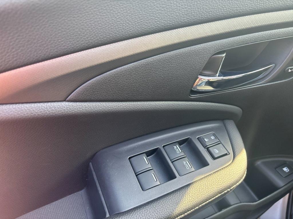 used 2025 Honda Ridgeline car, priced at $36,102