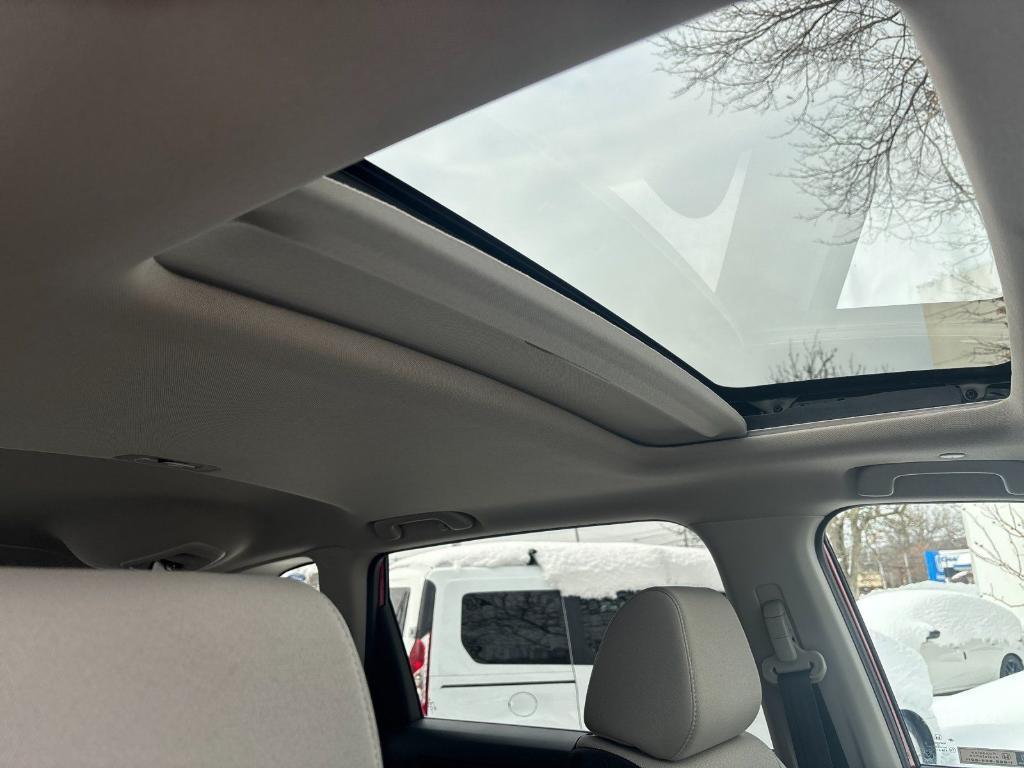 used 2024 Honda CR-V car, priced at $29,986