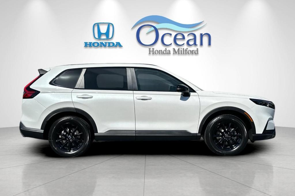 new 2026 Honda CR-V Hybrid car, priced at $41,675