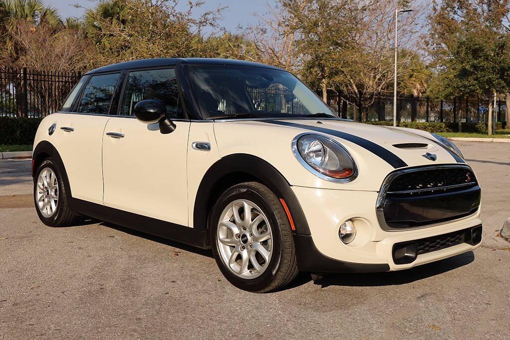 used 2015 MINI Hardtop car, priced at $7,989