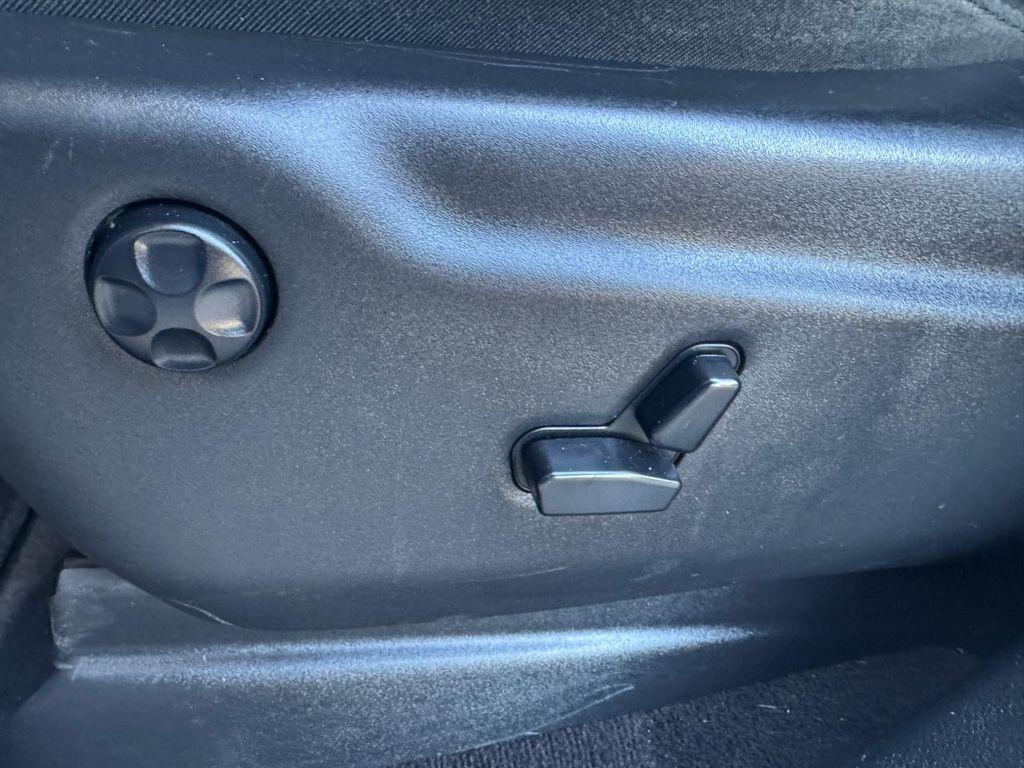 used 2018 Jeep Grand Cherokee car, priced at $17,988