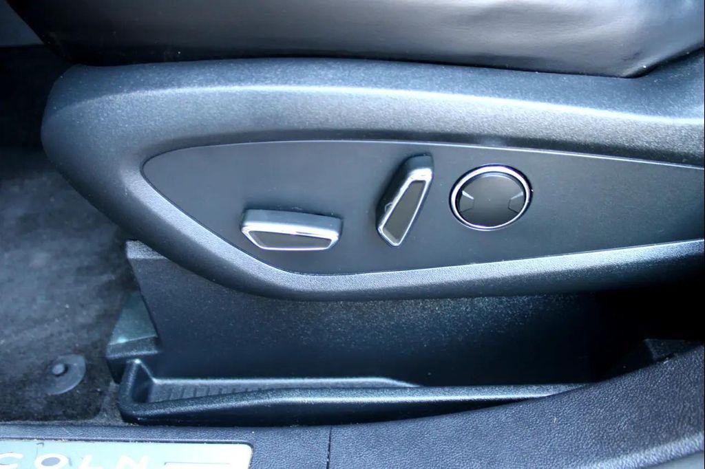 used 2016 Lincoln MKX car, priced at $17,499