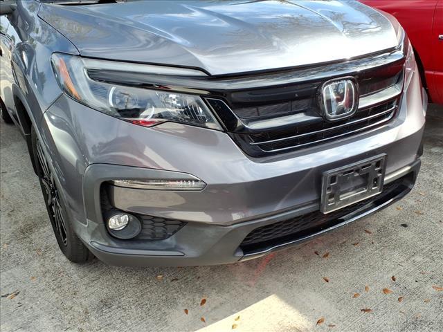 used 2022 Honda Pilot car, priced at $27,577