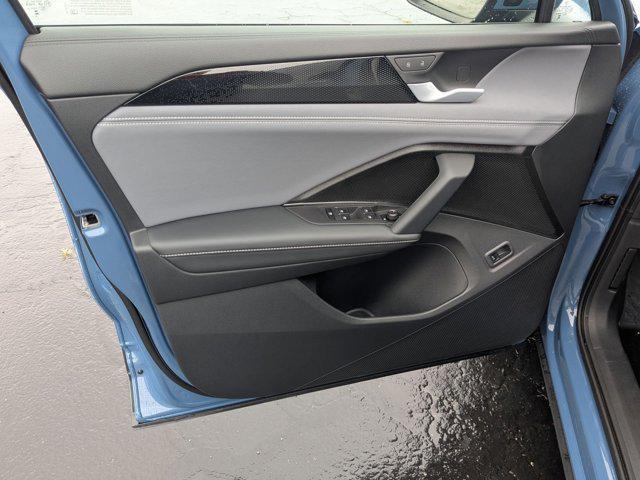 used 2025 Volkswagen Tiguan car, priced at $30,613