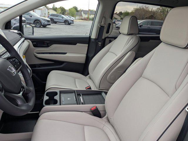 new 2026 Honda Odyssey car, priced at $48,020