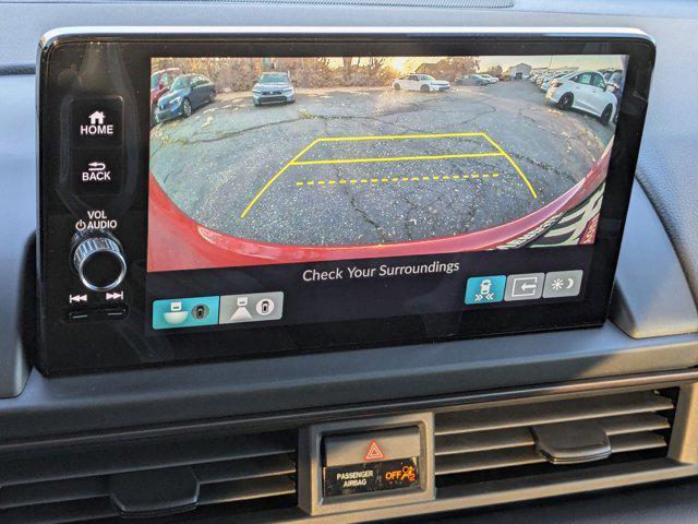 new 2025 Honda Pilot car, priced at $50,655