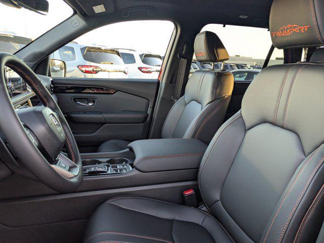 new 2025 Honda Pilot car, priced at $50,655