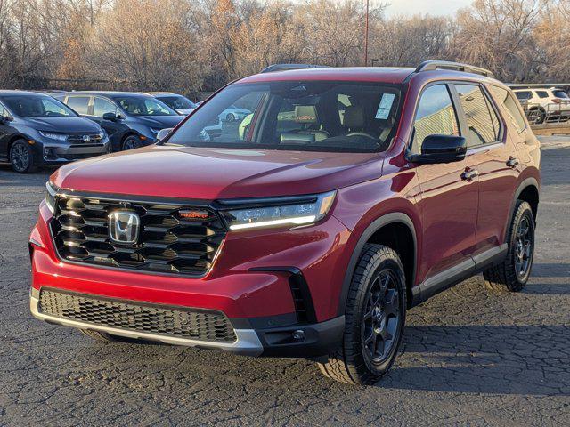 new 2025 Honda Pilot car, priced at $50,655