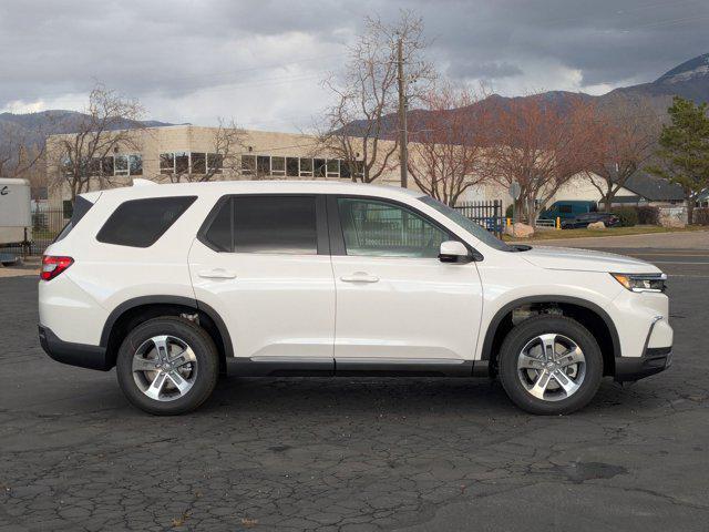 new 2025 Honda Pilot car, priced at $44,908