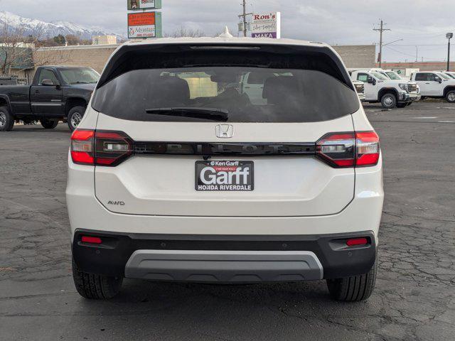 new 2025 Honda Pilot car, priced at $44,908