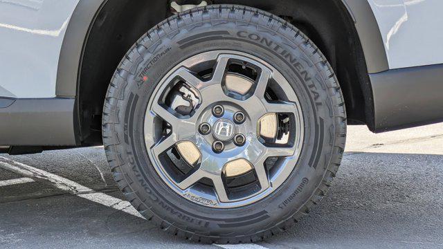 new 2025 Honda Pilot car, priced at $50,350