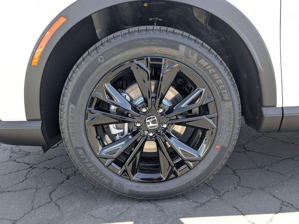 new 2026 Honda CR-V Hybrid car, priced at $43,904