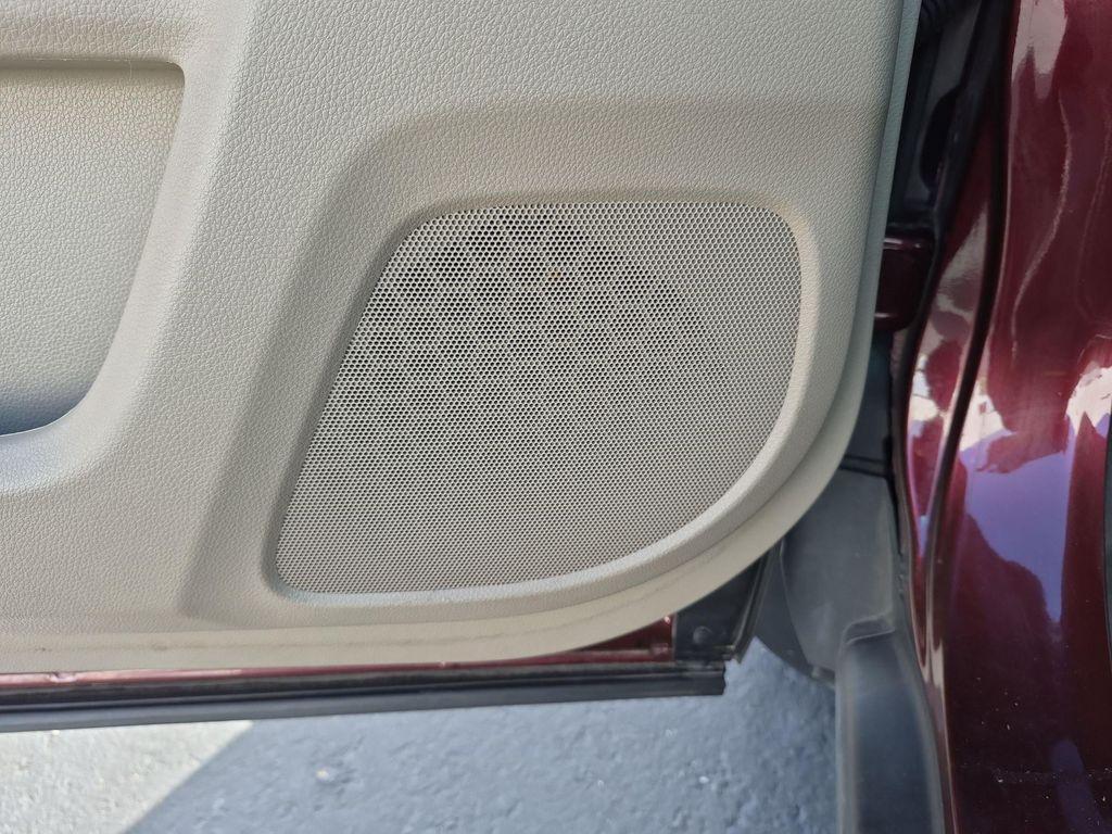 used 2021 Honda Pilot car, priced at $25,629