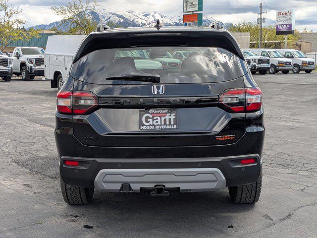 new 2025 Honda Pilot car, priced at $50,155