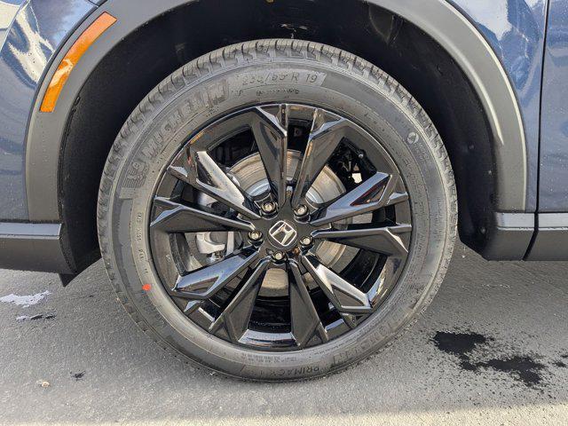 new 2026 Honda CR-V Hybrid car, priced at $43,700