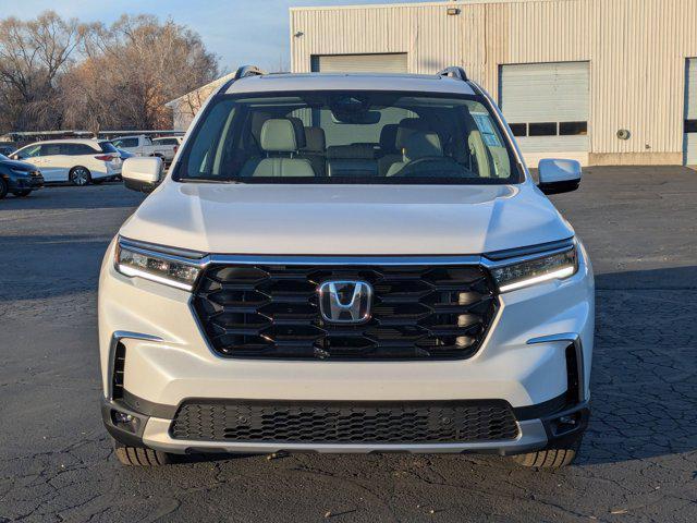 new 2025 Honda Pilot car, priced at $50,550