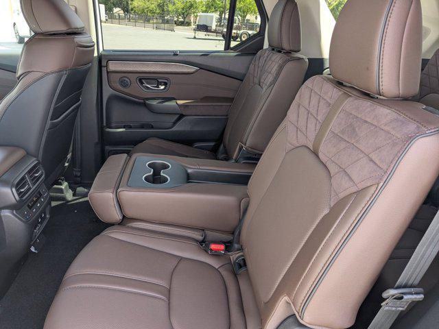 new 2026 Honda Pilot car, priced at $55,894