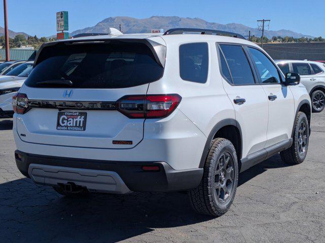 new 2025 Honda Pilot car, priced at $48,491