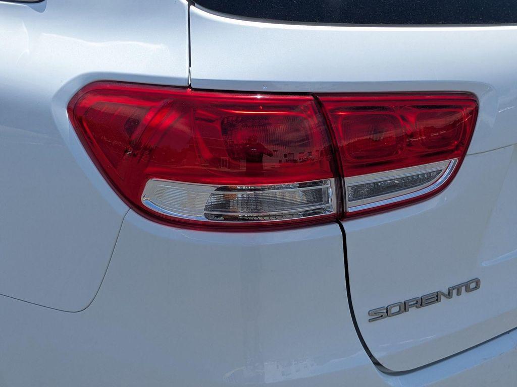 used 2018 Kia Sorento car, priced at $13,430