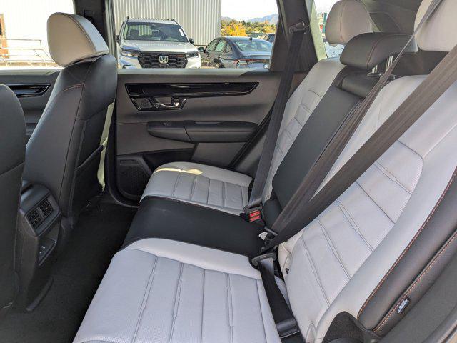 new 2026 Honda CR-V Hybrid car, priced at $43,700