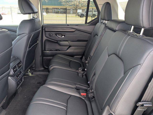 new 2026 Honda Pilot car, priced at $53,300