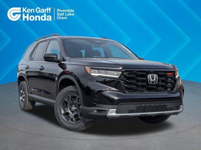 new 2025 Honda Pilot car, priced at $49,895