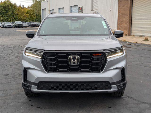 new 2025 Honda Pilot car, priced at $48,293