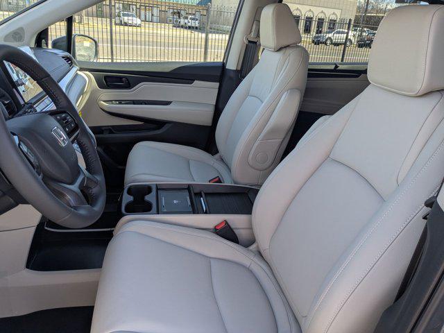 new 2026 Honda Odyssey car, priced at $42,290