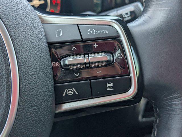 used 2023 Kia Sorento car, priced at $33,639