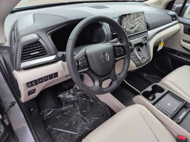 new 2026 Honda Odyssey car, priced at $42,290