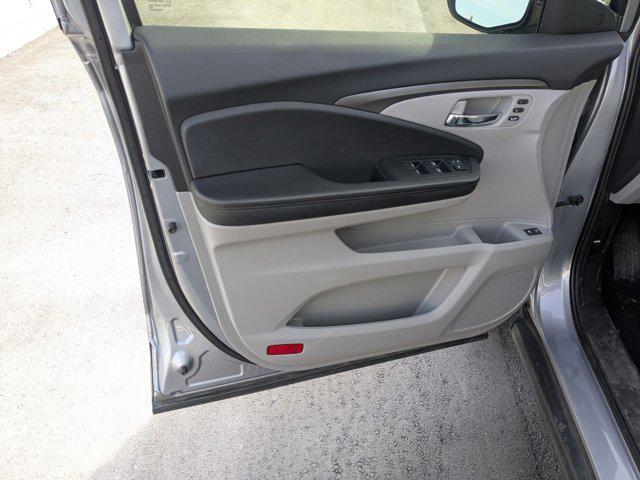 used 2021 Honda Pilot car, priced at $22,897