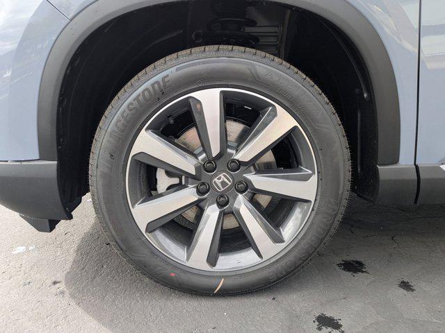 new 2025 Honda Pilot car, priced at $54,030