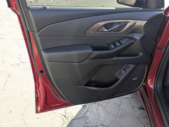 used 2023 Chevrolet Traverse car, priced at $37,899