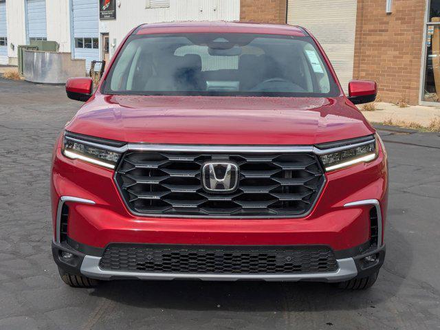 new 2025 Honda Pilot car, priced at $46,550